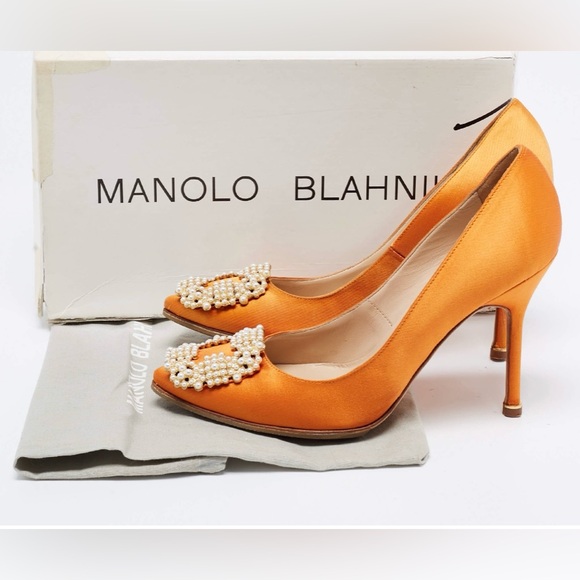 Manolo Blahnik Hangisi Orange - Picture 2 of 8